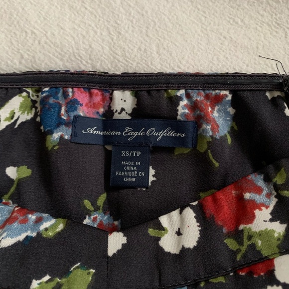 AE Floral Peplum Strapless Tank - Picture 4 of 5